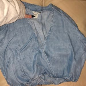 Pirate arm sleeves Guess shirt. Worn once